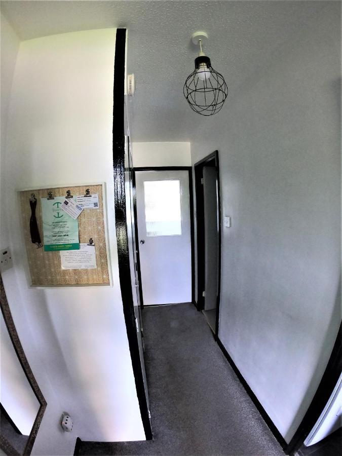 Town Centre Studio Flat! Basingstoke Exterior photo